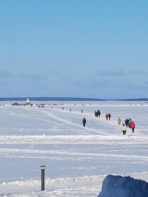 Upea Kaksio Naesijaerven Rannalla Tampere Zewnętrze zdjęcie